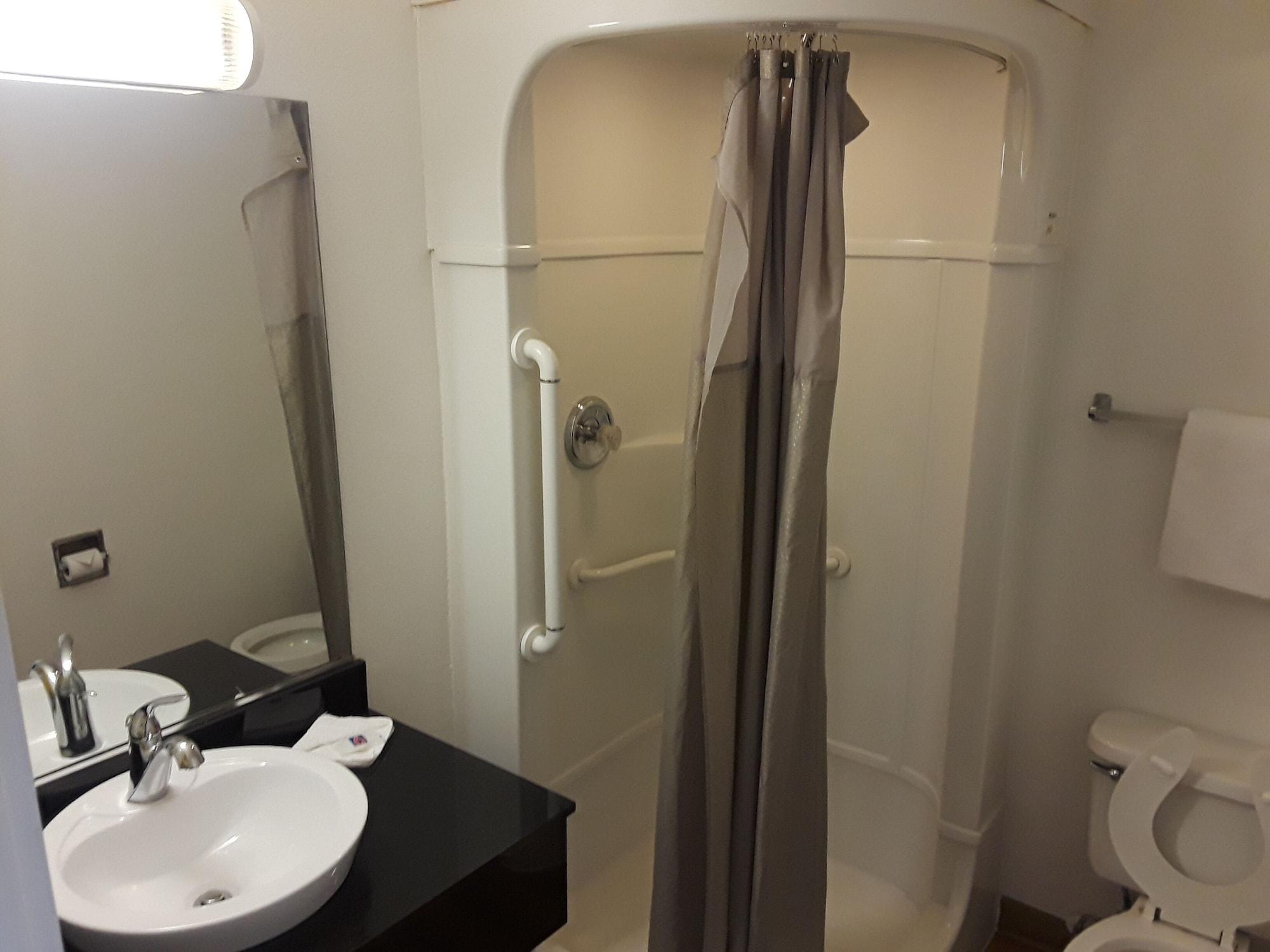 Hotel 6-farmington, Nm